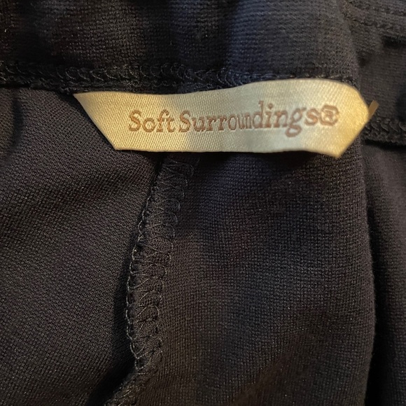 Soft Surroundings Navy Pull On Crop Pants Sz Large - Picture 4 of 7